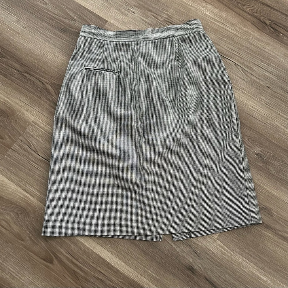 TJW By Mervyn’s Vintage Houndstooth Skirt Wen size 13-14